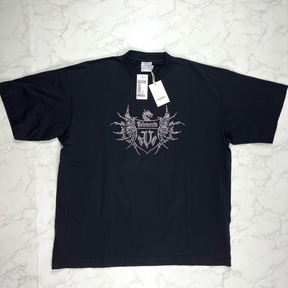 🔥60% OFF🔥 [SALE] Vetements Strass Dragon Print Tee